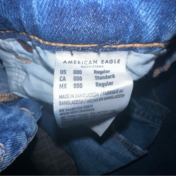 American Eagle Outfitters Women's Classic Blue Low Rise Wide Leg Jeans - Picture 4 of 9